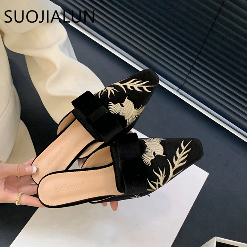 SUOJIALUN-Pantoufles rondes brodées pour femmes, mules à enfiler, chaussures fines à talons bas, sandales élégantes pour dames, nouvelle collection printemps 2024