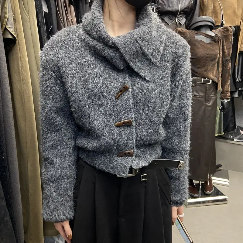 

Французский высококачественный темпераментный свитер с лацканами, женский осенне-зимний новый дизайн, вязаный кардиган на пуговицах, толстая куртка