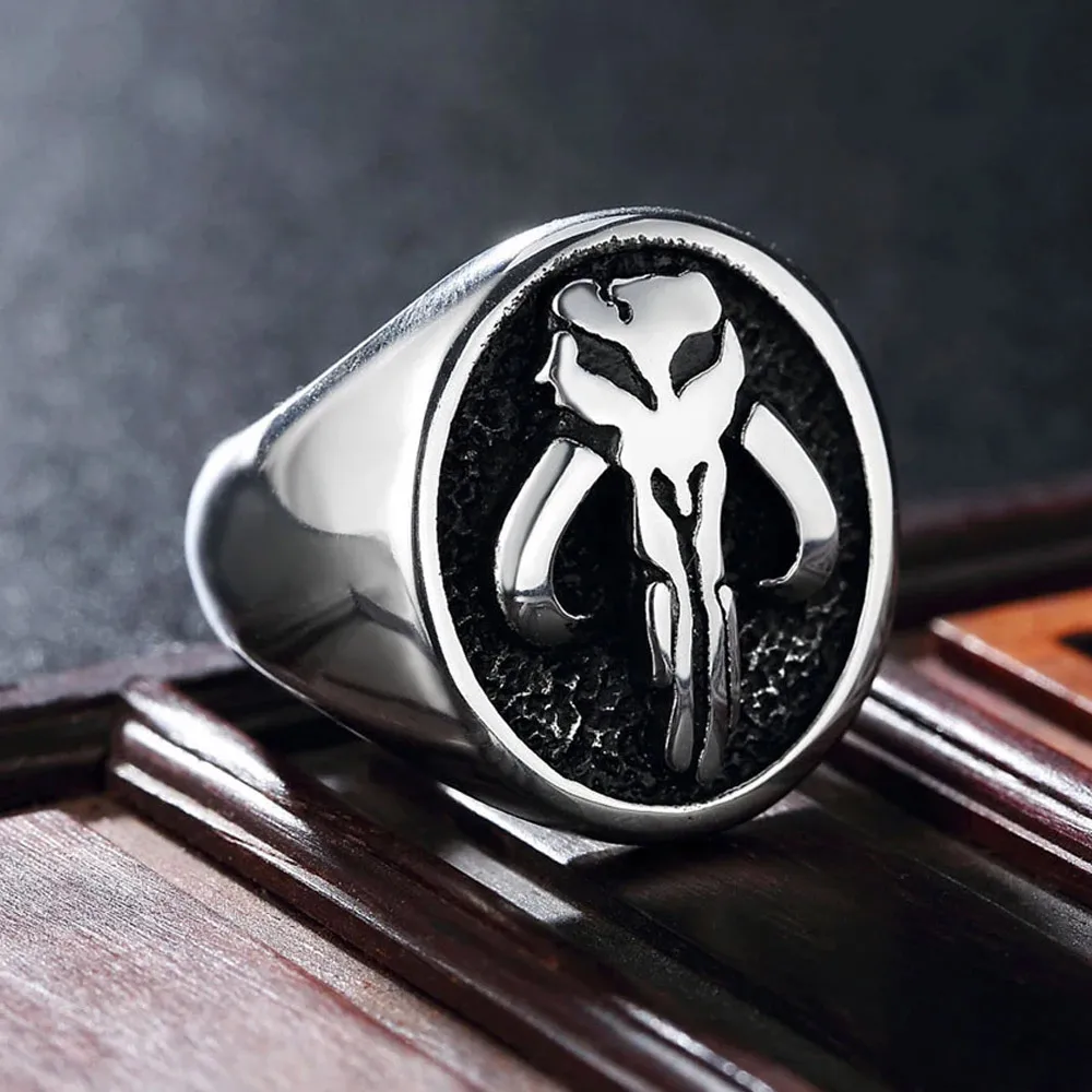 Anillo de Acero Inoxidable con Calavera Alienígena Mandaloriana Estilo Punk, Regalos para Fanáticos de Películas, para Hombres y Mujeres, Accesorios de Moda para Cosplay y Fiestas