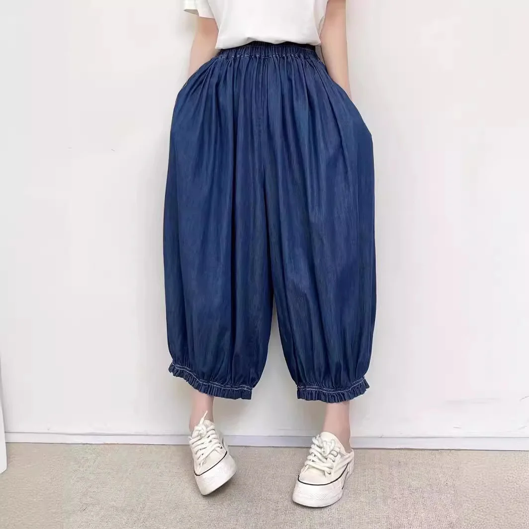 Mori kei celana jins longgar wanita, pakaian jins longgar musim panas, celana kaki lebar denim biru katun pinggang elastis vintage gaya Jepang