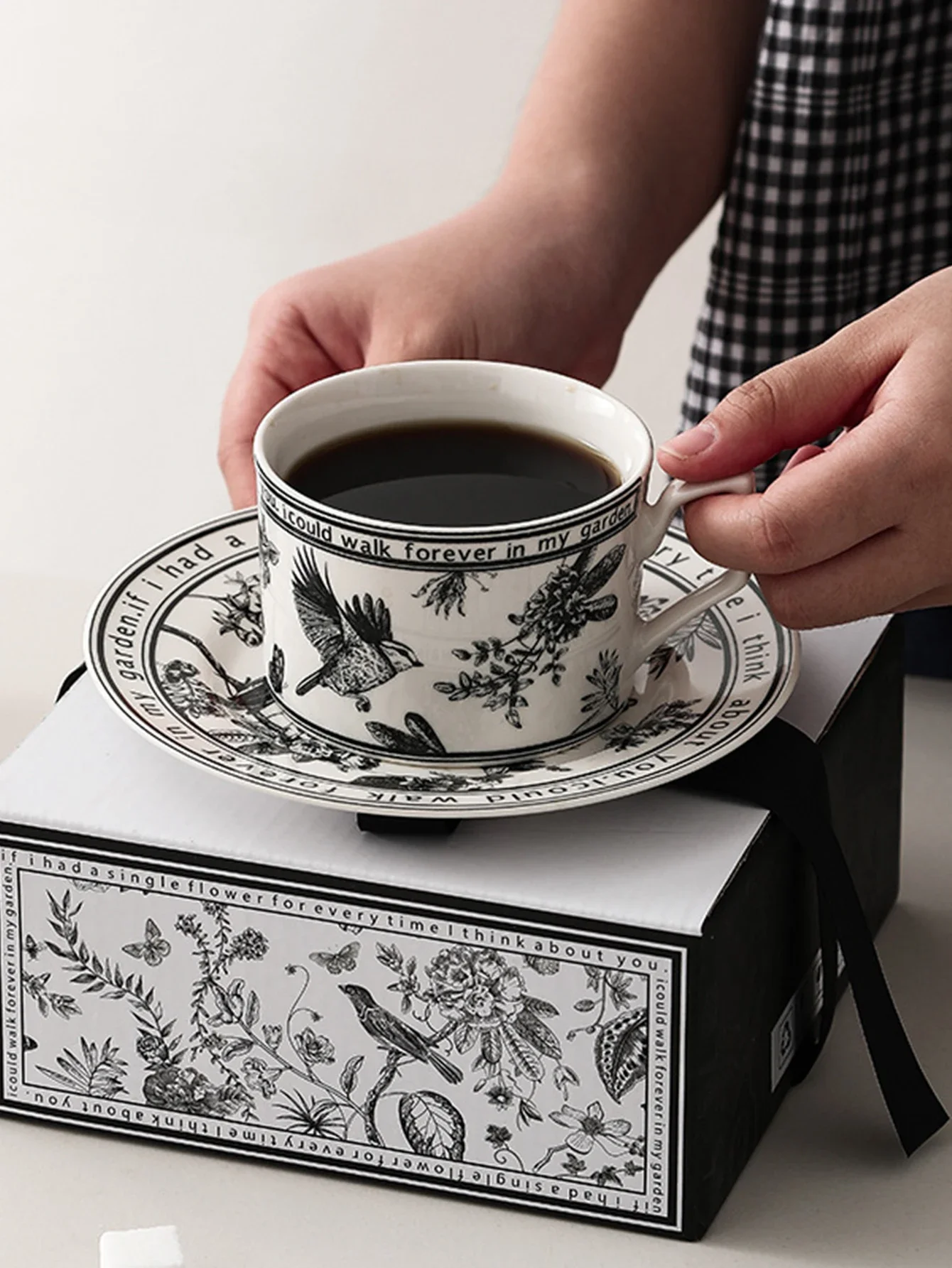 Black and White PatternCeramic Dishes and Plates Sets Korean Simple Retro Afternoon Tea Cup with Tray Special Tableware