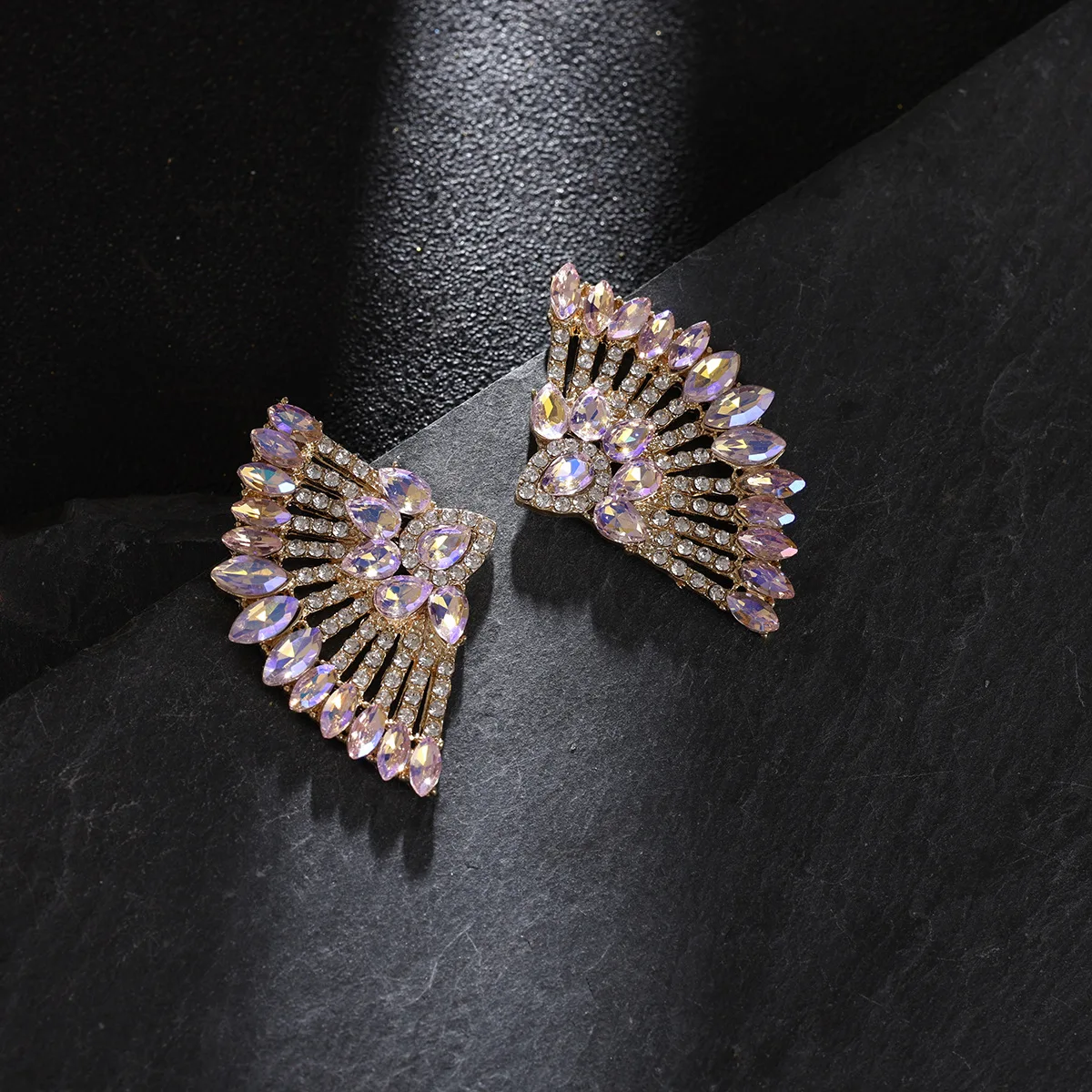 Light luxury style diamond-set fan earrings for women, high-end sense, exaggerated design, atmospheric studs, fashionable temper