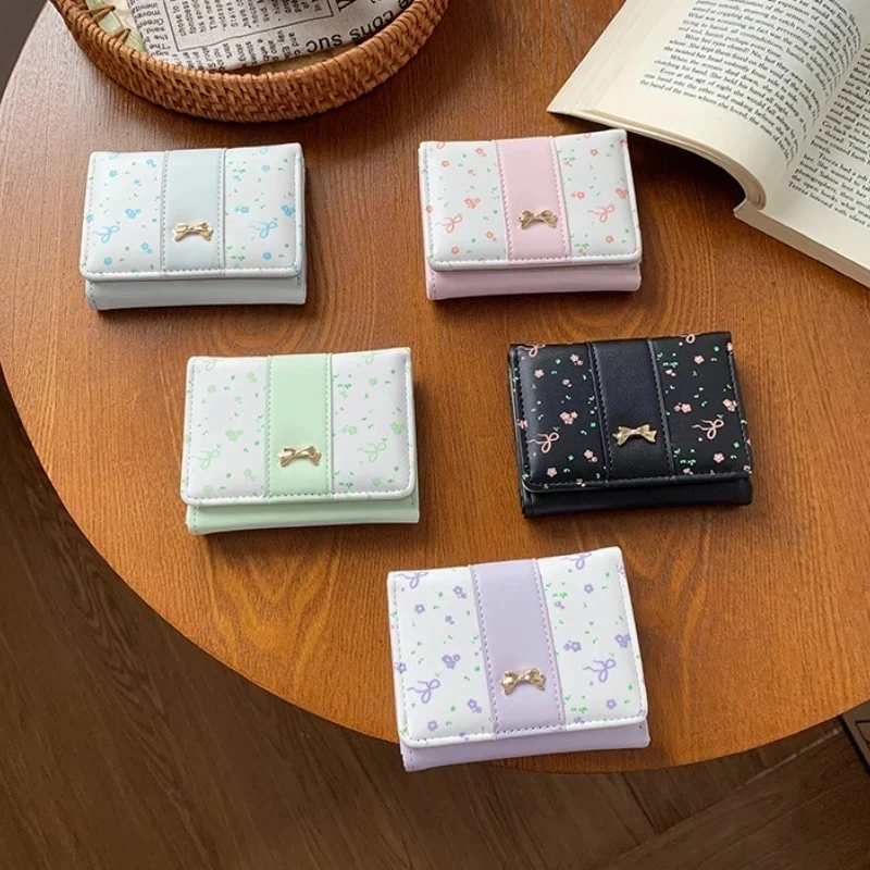 Girls Cute Fashion Floral Bow Women's Small Wallet Multi-card Slot Simple Card Holder Hasp Three Fold Purse Card Bag Wallet