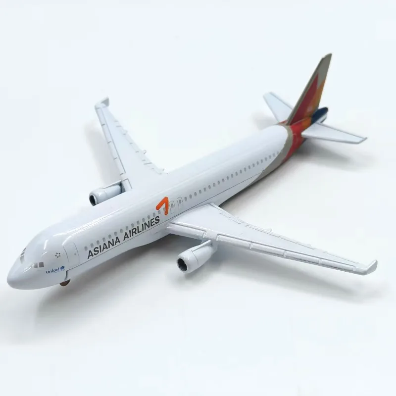 Modelo de avión de aleación simulada, avión simulado, colección de modelos estáticos de alta gama, adornos de oficina, nuevo con embalaje