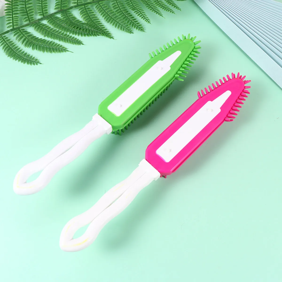 2Pcs Silicone Pet Comb Dog Hair Removal Grooming Tool Hollow-Out Cleaning Brush Comfortable Grip Green Pink Dog Comb view 5