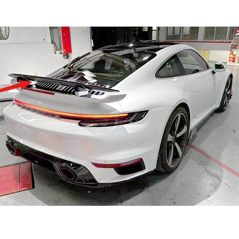 

Suitable For 19-23 Porsche 911 Carrera Modified TurboSD Tail Electric Lift PP Primer Dry Carbon