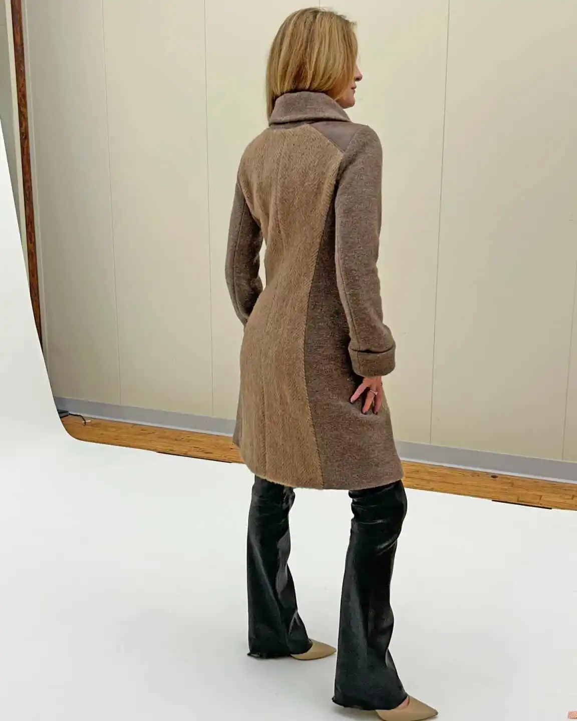 Damski płaszcz patchworkowy z paskiem, klapami marynarki, długim rękawem, zimowy, wiatroodporny, ciepły płaszcz do pracy, możliwość personalizacji.