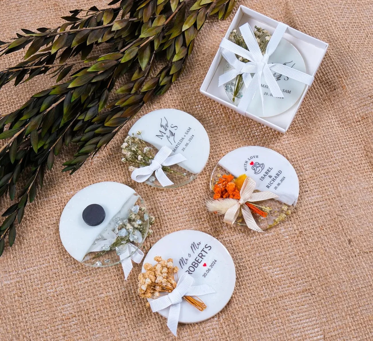 Wedding Favors for Guests in Bulk,Epoxy Resin Magnet Wedding Favors, Bridal Shower Favors, Birthday Magnet Favor, Shower Favors,