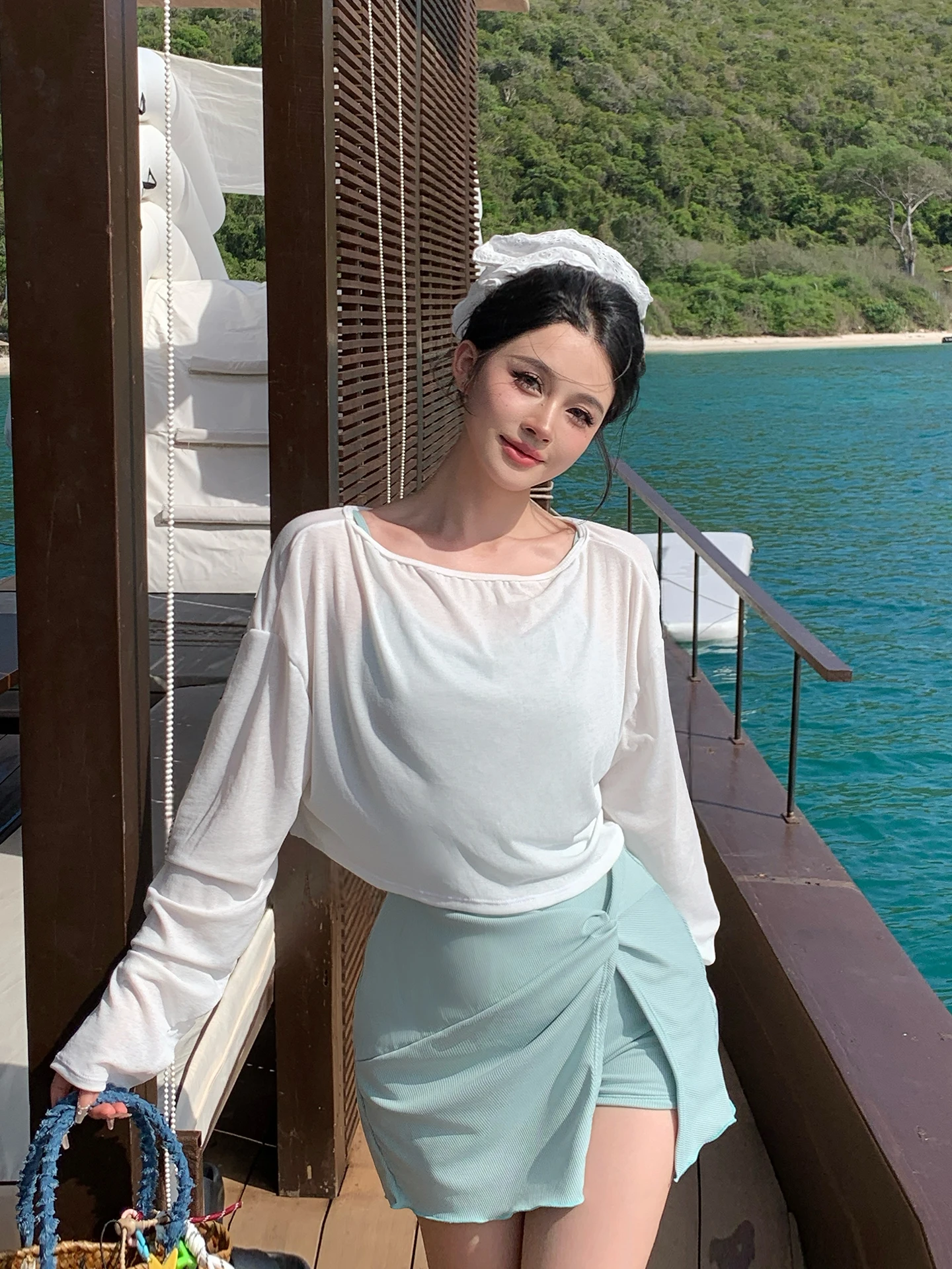

Elegant plus Size Swimsuit with Long Sleeves for Women Thermal Spring Bathing Belly Concealing Sexy Casual Swimwear