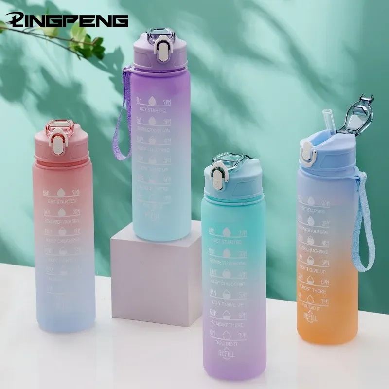 700ml Sport-Trinkflasche, hitzebeständig, mit Graduierung, Strohhalmbecher, Regenbogen-Frostoptik, Farbverlauf, Plastikbecher