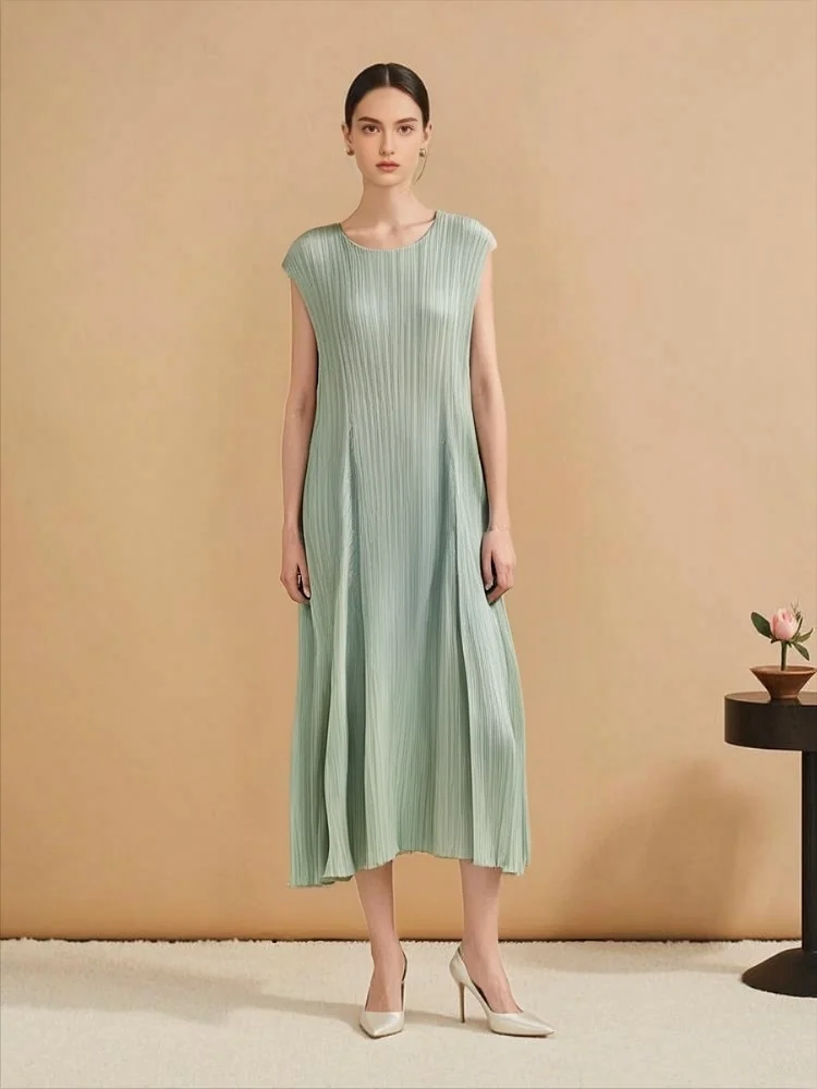 

Miyake Summer New Dress Femininity Pleated High Quality Solid Color Age Reduction Sleeveless Large Size Medium and Long Dress