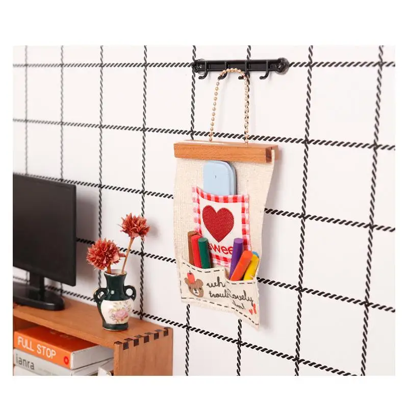 1/12 Mini borsa portaoggetti da parete carina per casa delle bambole Tasche appese Accessori per la decorazione della scena della casa delle bambole Prozioni fotografiche di micro scene