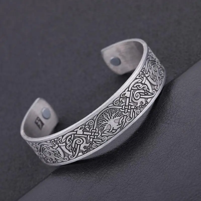 Vintage Tree of Life Magnetic Copper Open Bracelet Classic Fashion Men and Women Party Banquet Jewelry Gift Accessories