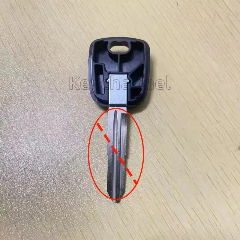 10pcs KEYDIY Key Blade Shell Car Chip Key Case Spare Chip Key Shell KD Xhorse TOY43 HU66 Blank Shell for Golf Toyota Nissan Opel