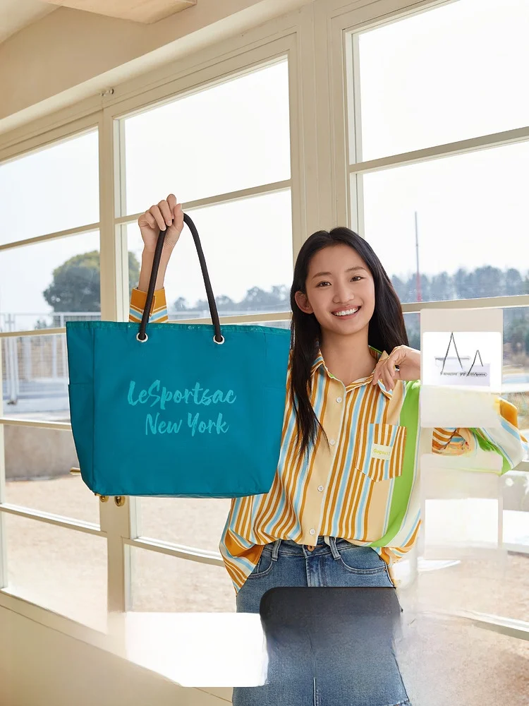 

LeSportsac Double-Sided Commuter Tote Bag Faionable Polka Dot Print Soft oulder Handbag for Office And Travel