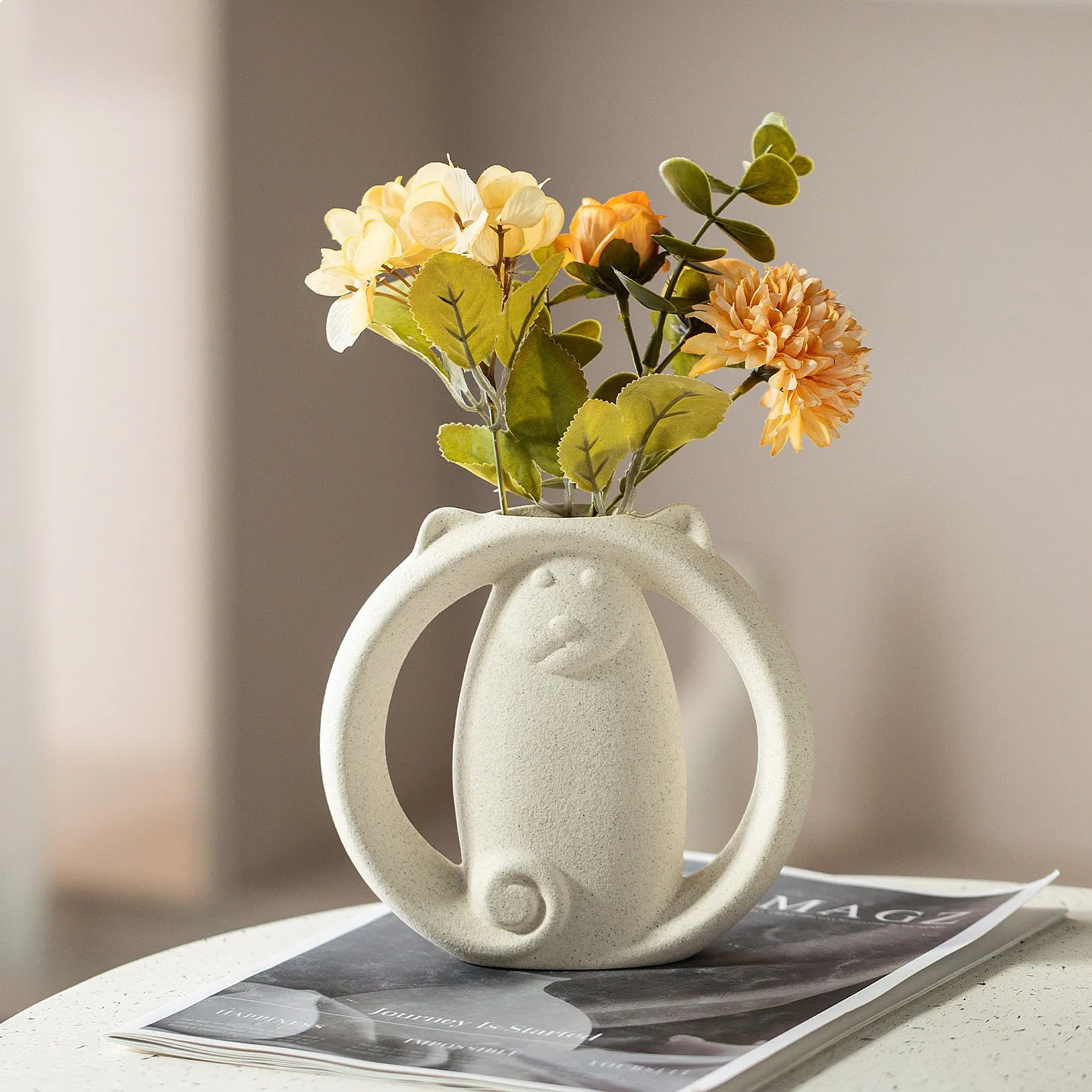 Creative Minimalist Ceramic Vase Small Desktop Living Room Home Decor for Water Propagation