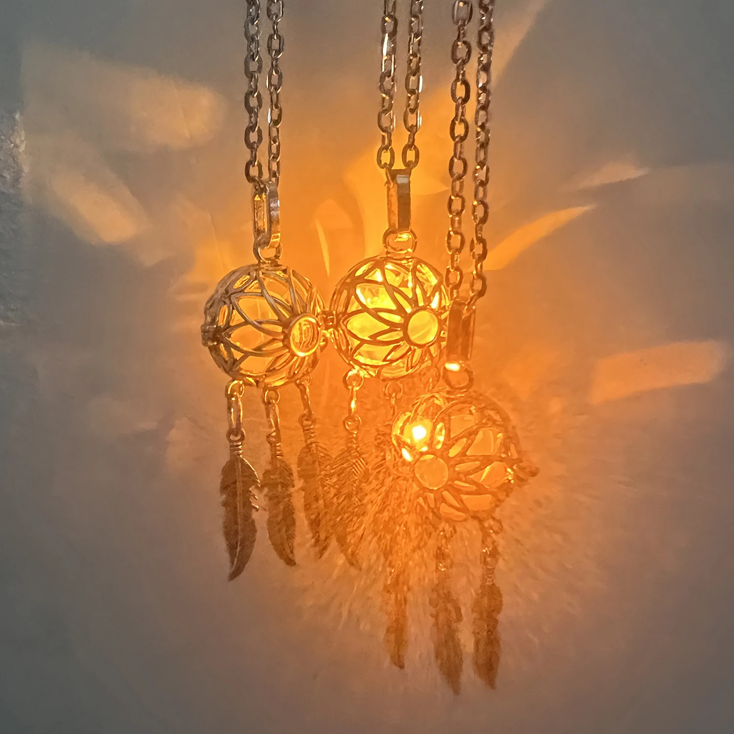 Mexico Chime Woman Bola Caller Tassel Feather Necklace Music Angel Ball Aromatherapy Essential Oil Diffuser Lockets Pendant Gift