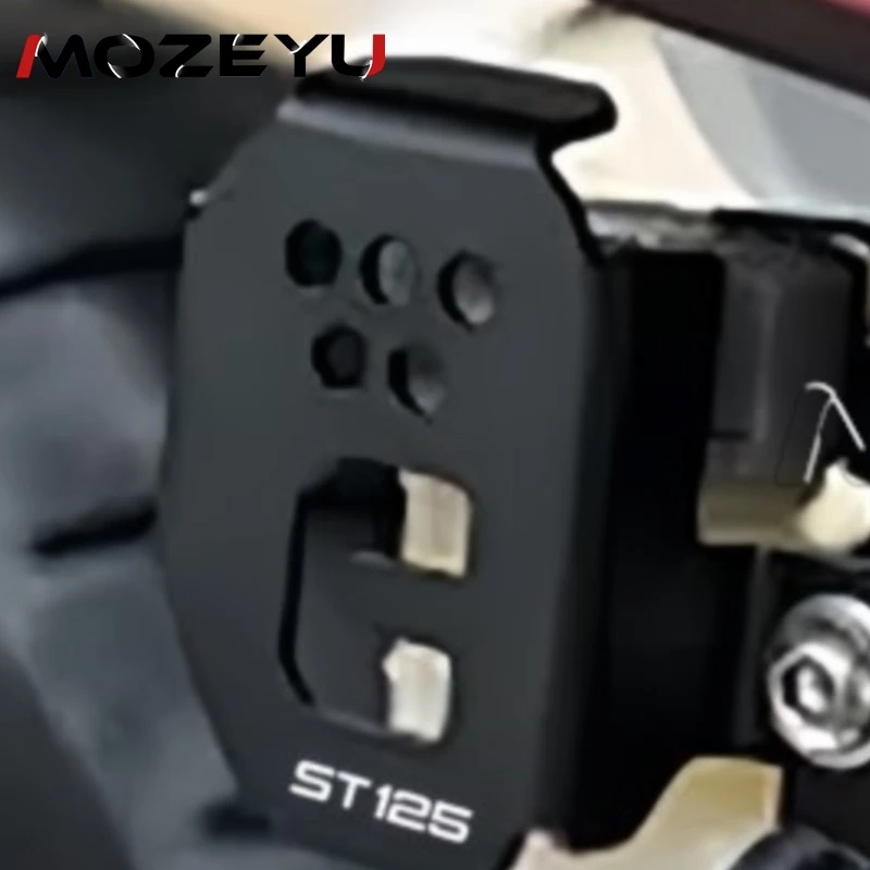 

For HONDA DAX 125 ST125 DAX 2022 2023 2024 2025 2026 Rear Brake Oil Cup Cover Z125 Monkey DAX125 2018-2025 Reservoir Cap Guard