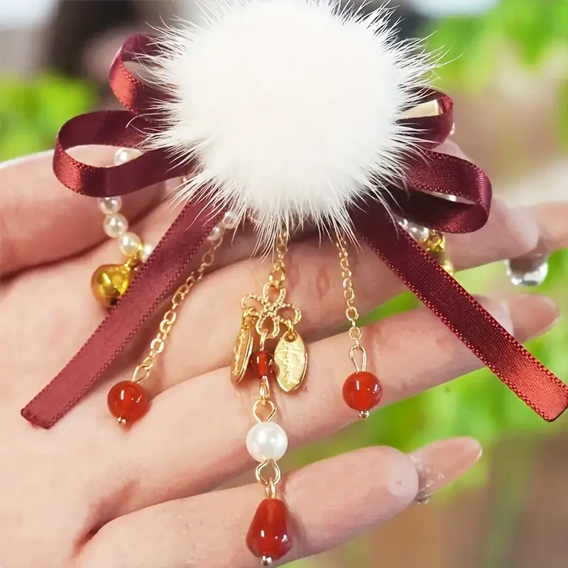 

1PC Fur Bow Hair Clip with Faux Pearl Tassel Chain Side Clip Burgundy Fur Plush Party Accessory Fur Hair Clip for Women Gift