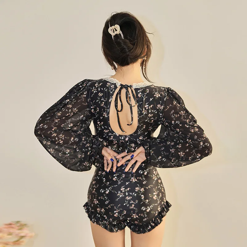 2024 New Sexy High Waist One Piece Swimsuit Long Sleeved Printed Halter Neck Backless Strap Swimwear Women's Push Up