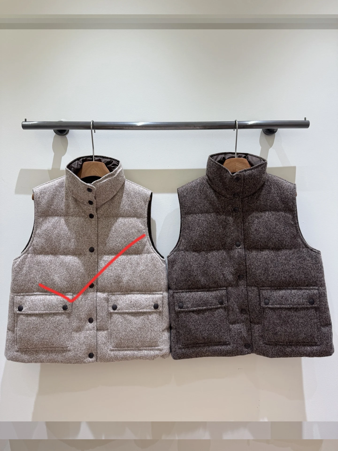 New High-Quality Stylish Women'S Goose Down Vest (Autumn/Winter 2026) Sizes: S, M, L | Colors: Apricot, Brown