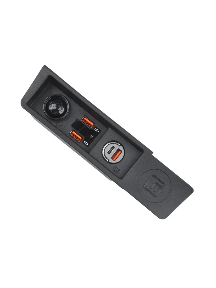 Car USB Charger Socket with Real-Time Voltage Monitoring for Passat for b6 for b7 2007 to 2016 and For CC 2010 to 2018