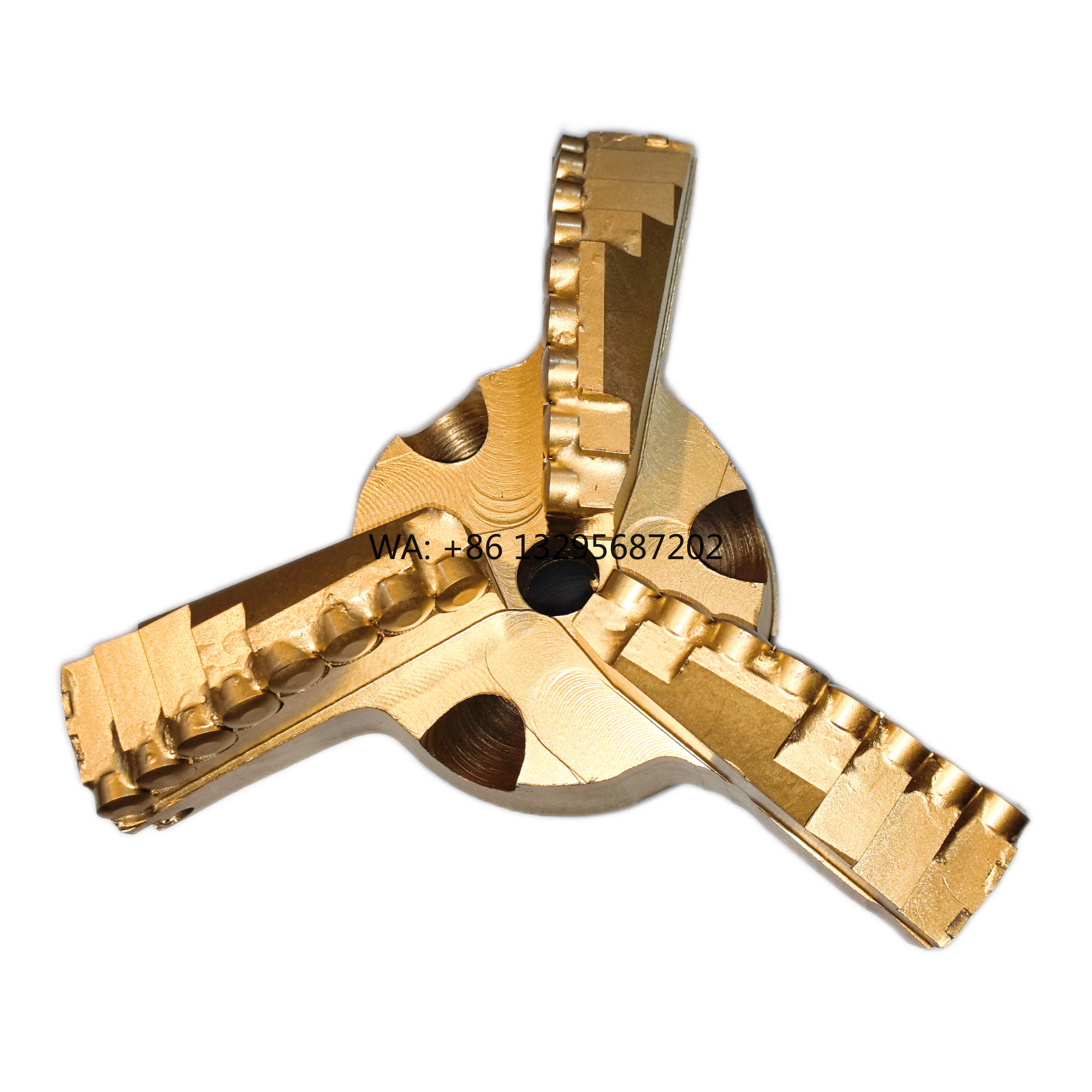 

Water Well Drilling PDC Drag Bit for Sandstone Hard Clay Drilling