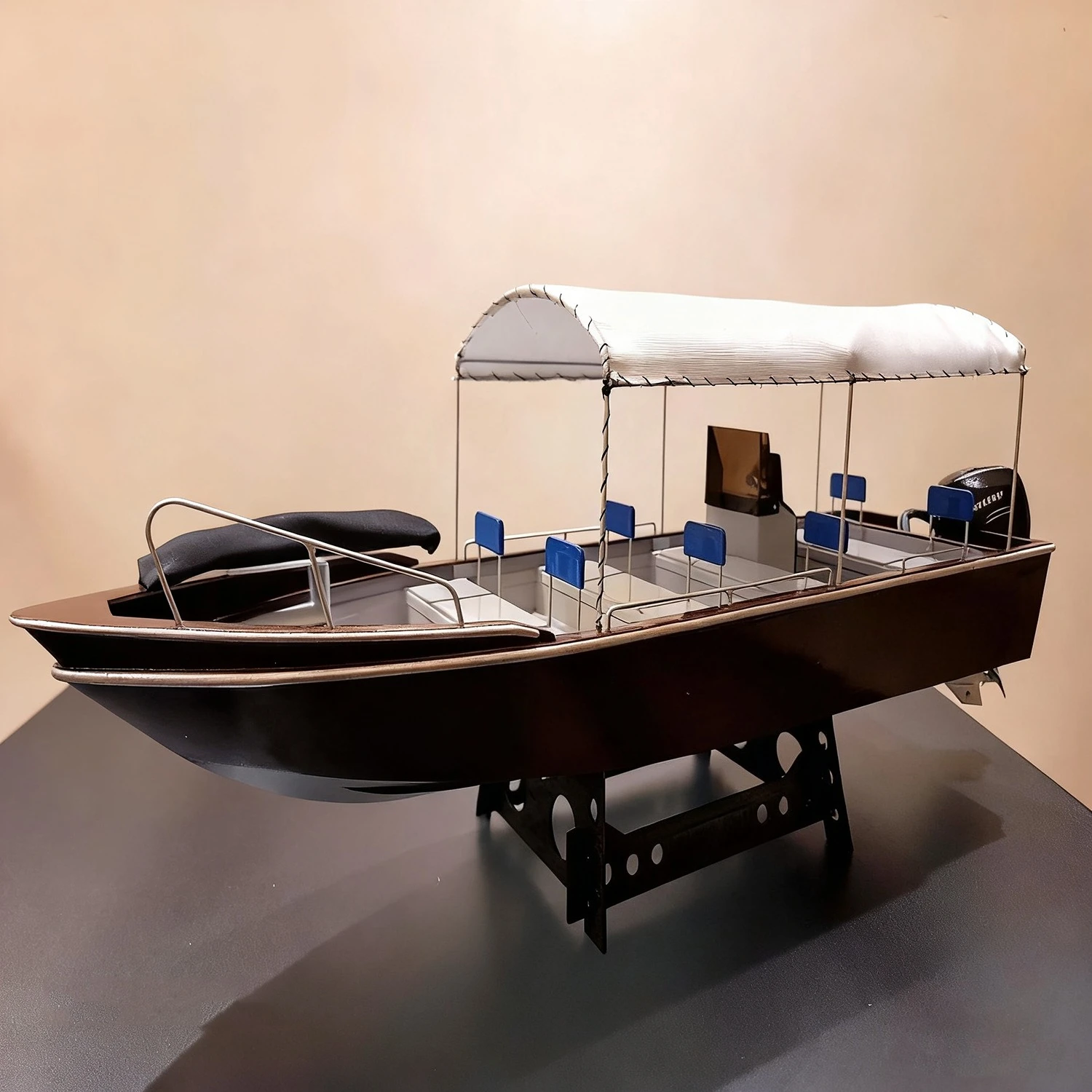 Navi RC 59 cm Modello di barca da pesca RC telecomandata con cavo singolo Stampato in 3D Modello Schiffe RC RTR Nave giocattolo Modello di barca da pesca