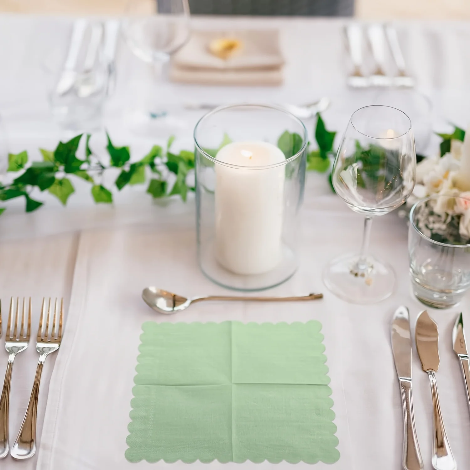 25/50/100Pcs 25X25cm Green Paper Napkin Soft Handkerchief Romantic Wedding Banquet Square Table Napkins Dinner Party Decoration