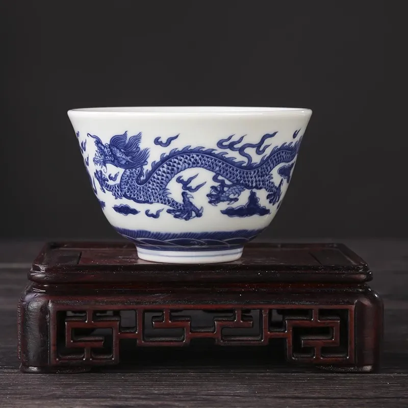 Handmade Porcelain Blue and White Qianlong Dragon and Phoenix Patterned Cup