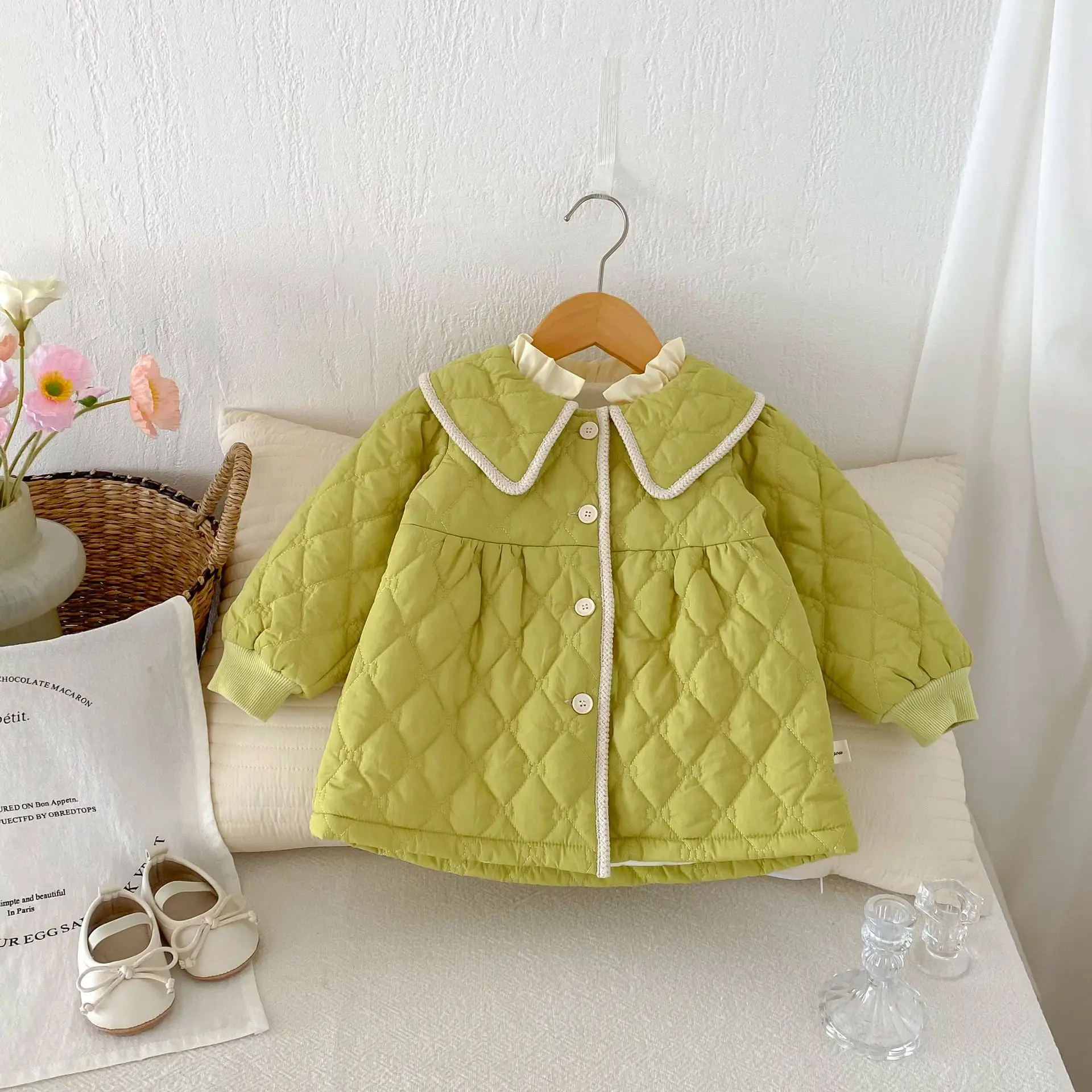 2024 Winter New Girls Plus Velvet Thick Warm Coat Solid Infant Cotton Padded Jacket Cute Lapel Princess Clothes Baby Clothes