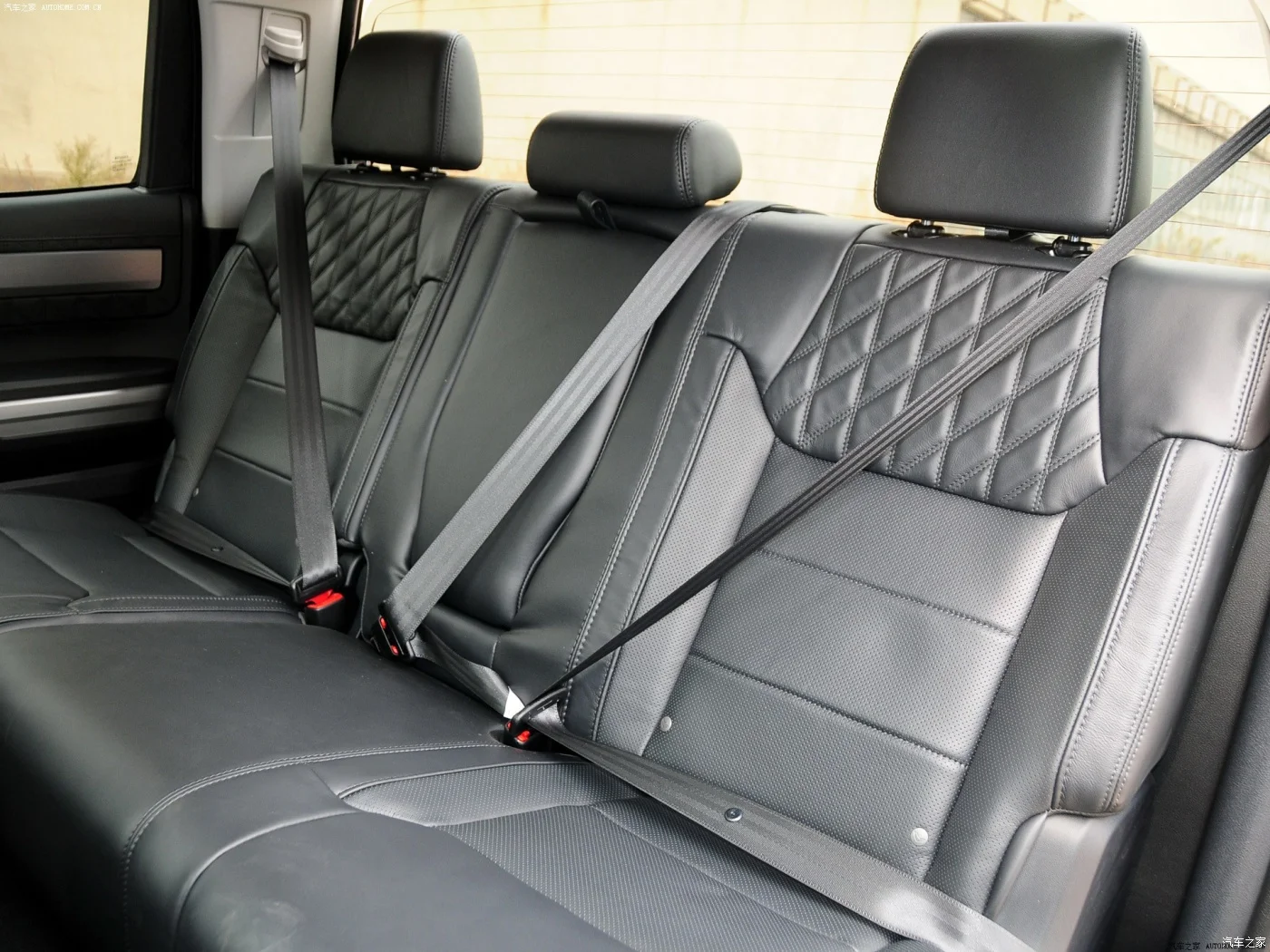 For Toyota Tundra 2014 2015 2016 2017 2018 2019 2020 2021 Custom Fitted 5-Seat Faux Leather Car Seat Covers Full Set Accessories