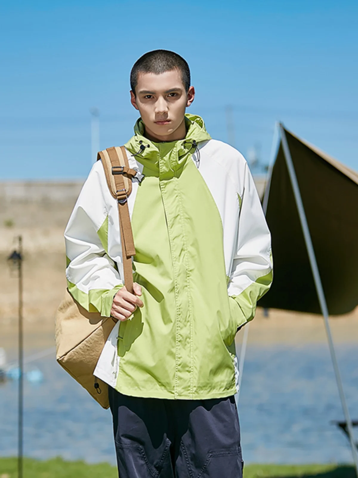 Spring Autumn New Men's Casual Loose Outdoor Windproof Jaet Fake Two-Piece Polyester Fiber Long Sve Zipper Hooded Jaet