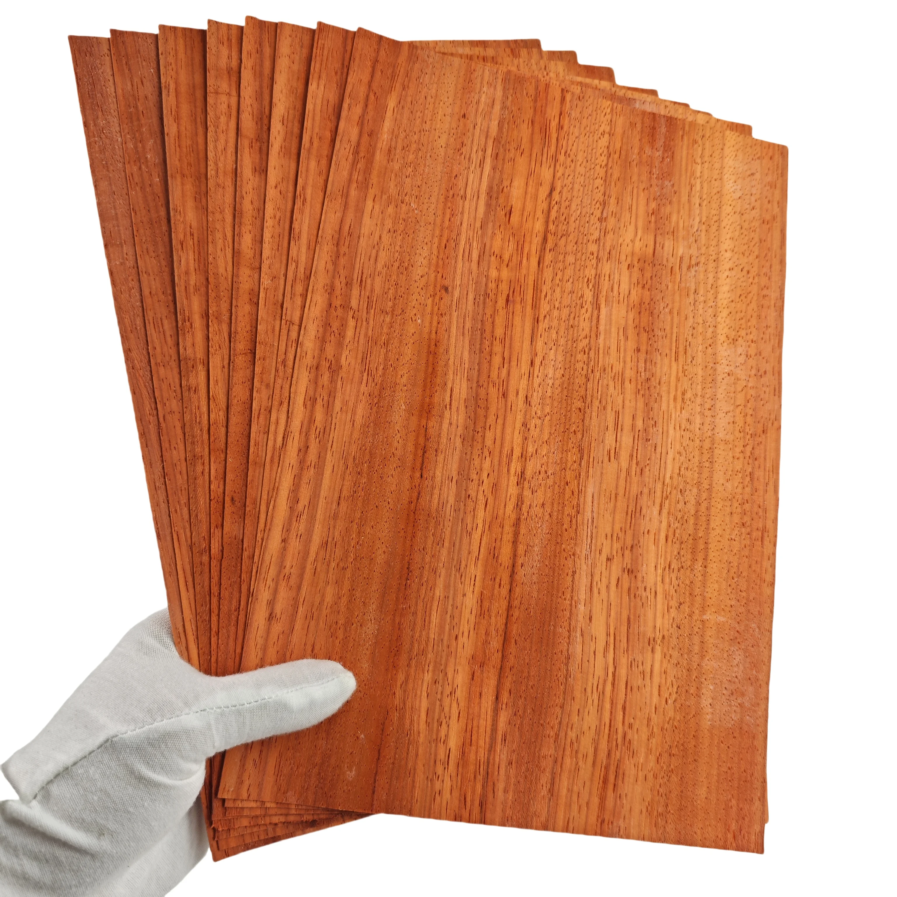 8pcs 30x20cm Natural African Padauk Red Wood Veneer Sheets for Guitar Table Tennis Racket Inlay Art Marquetry Decoration Work