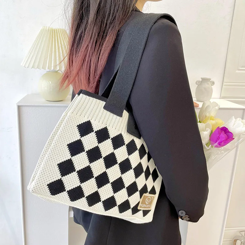 Women Candy Color Knit Shoulder Bag Korean Fashion Cute Crochet Handbag Design Diamond Pattern Shopper Tote Bags 2023 Summer New