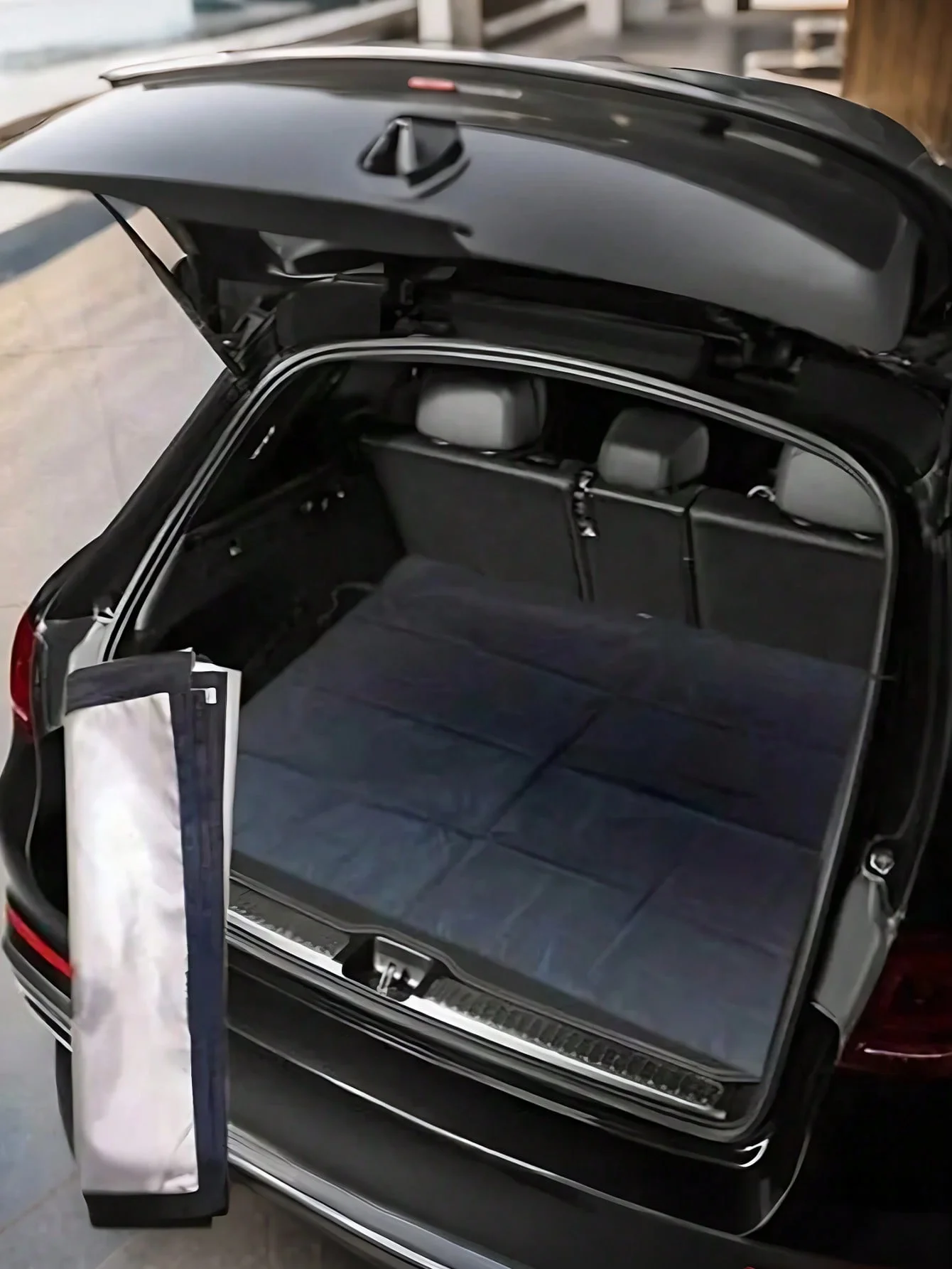 27.5*47.2 بوصة حصيرة صندوق السيارة المقاومة للماء والبقع - بطانة صندوق السيارة العالمية القابلة للطي لشاحنات سيارات الدفع الرباعي، بوليز متينة