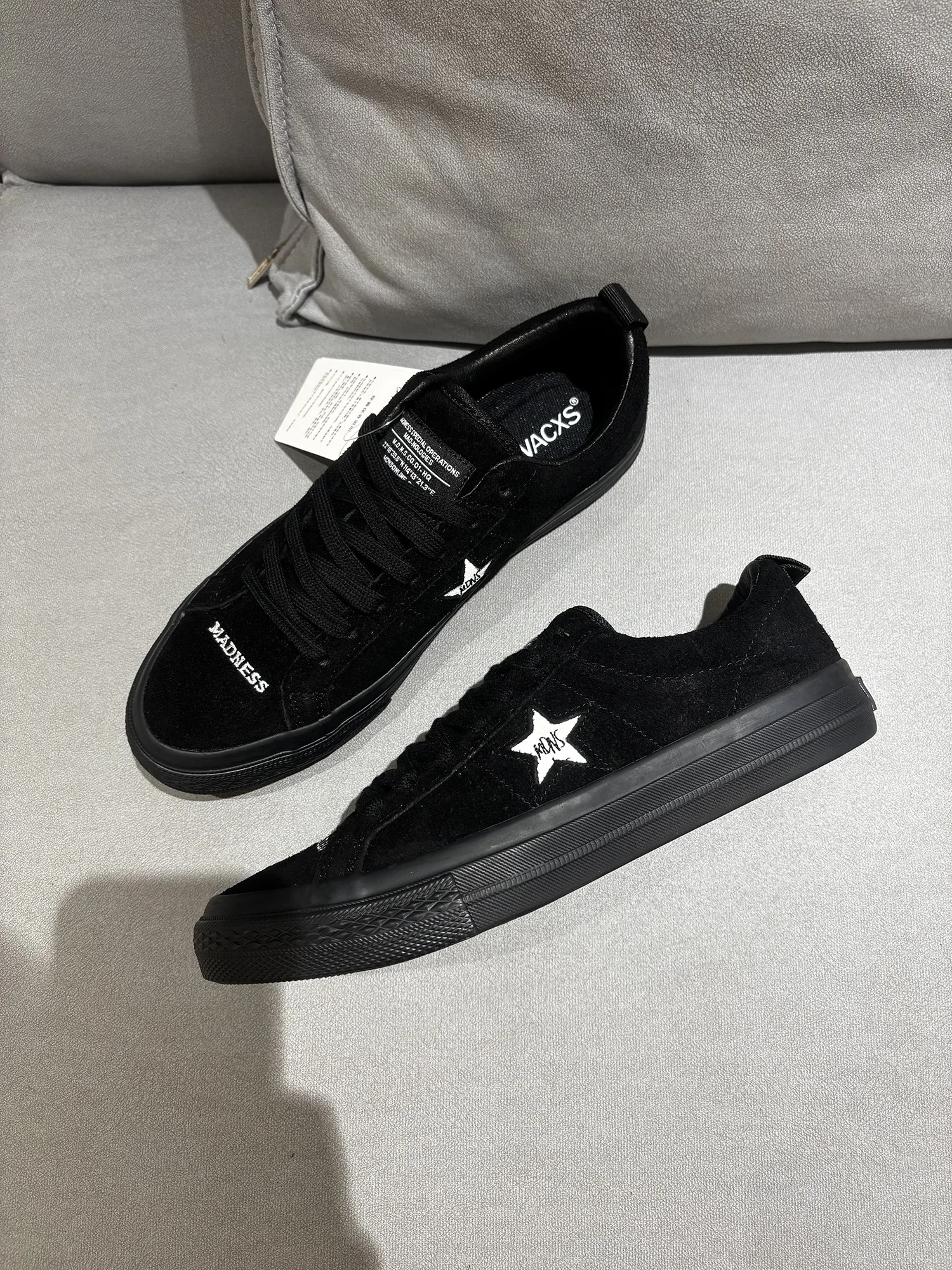 

Bla Samurai Retro Leather Casual oes for Men Five-Point Star MADNS Collaborative Flat Heel round Toe Rubber Outsole