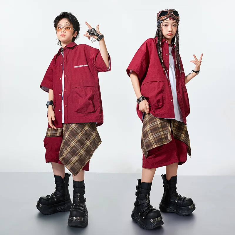 Neue Jungen Hip Hop Kleidung Sets Mode Street Dance Hemd Shorts Mädchen Jazz Dance Kleidung Gruppe Bühne Leistung Anzug Rave Tragen