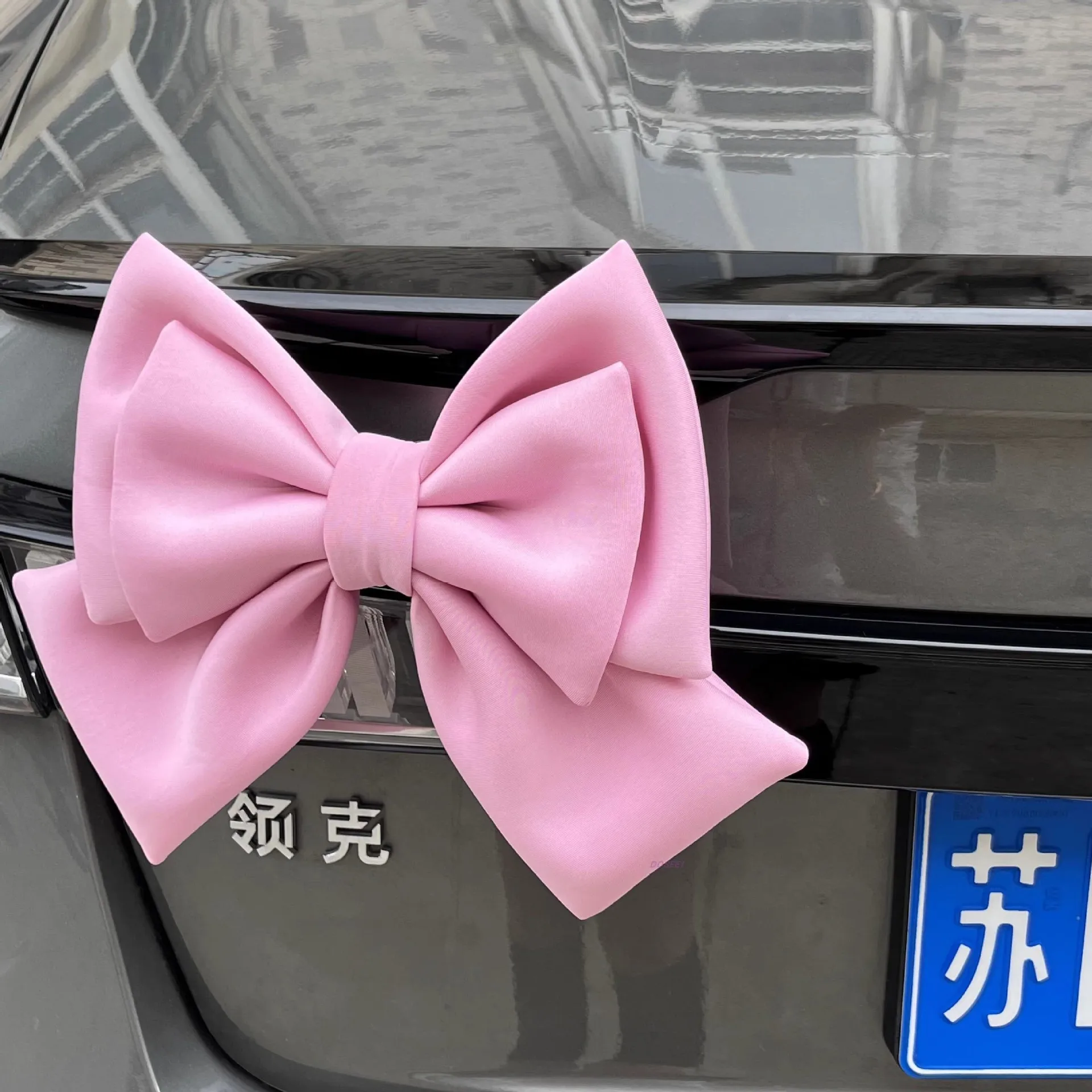 

Car decorations, pendants, rear end, trunk bow ornaments, dolls, car stickers, ornaments, car motorcycles