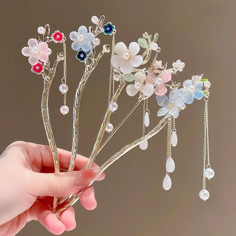 

New Chinese Style Ancient Style Magnolia Flower Hair Hairpin Hanfu Step Shaking Temperament Tassel National Style Headwear