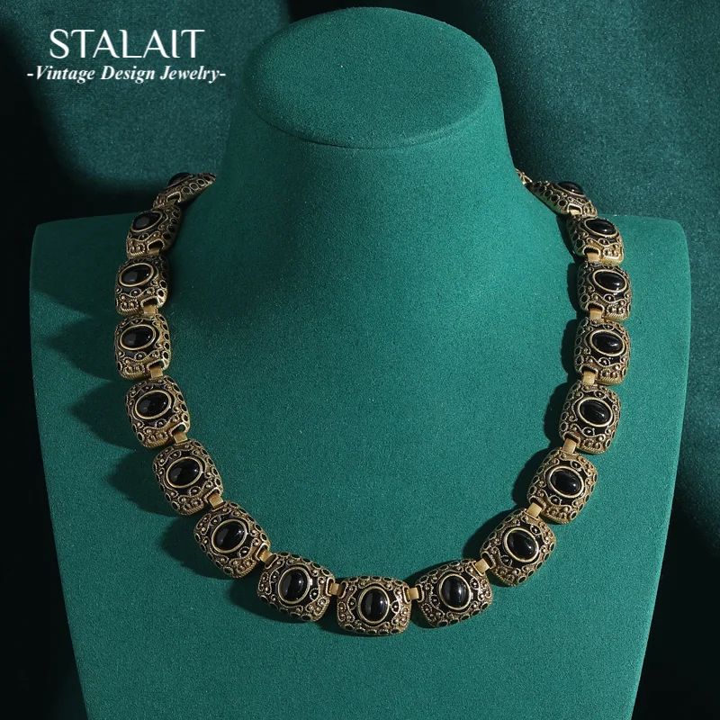 

Vintage Black Agate Choker Necklace Collar Jewelry Rectangular Short Gold Color Charm Luxury Designer Accessories Engagement New