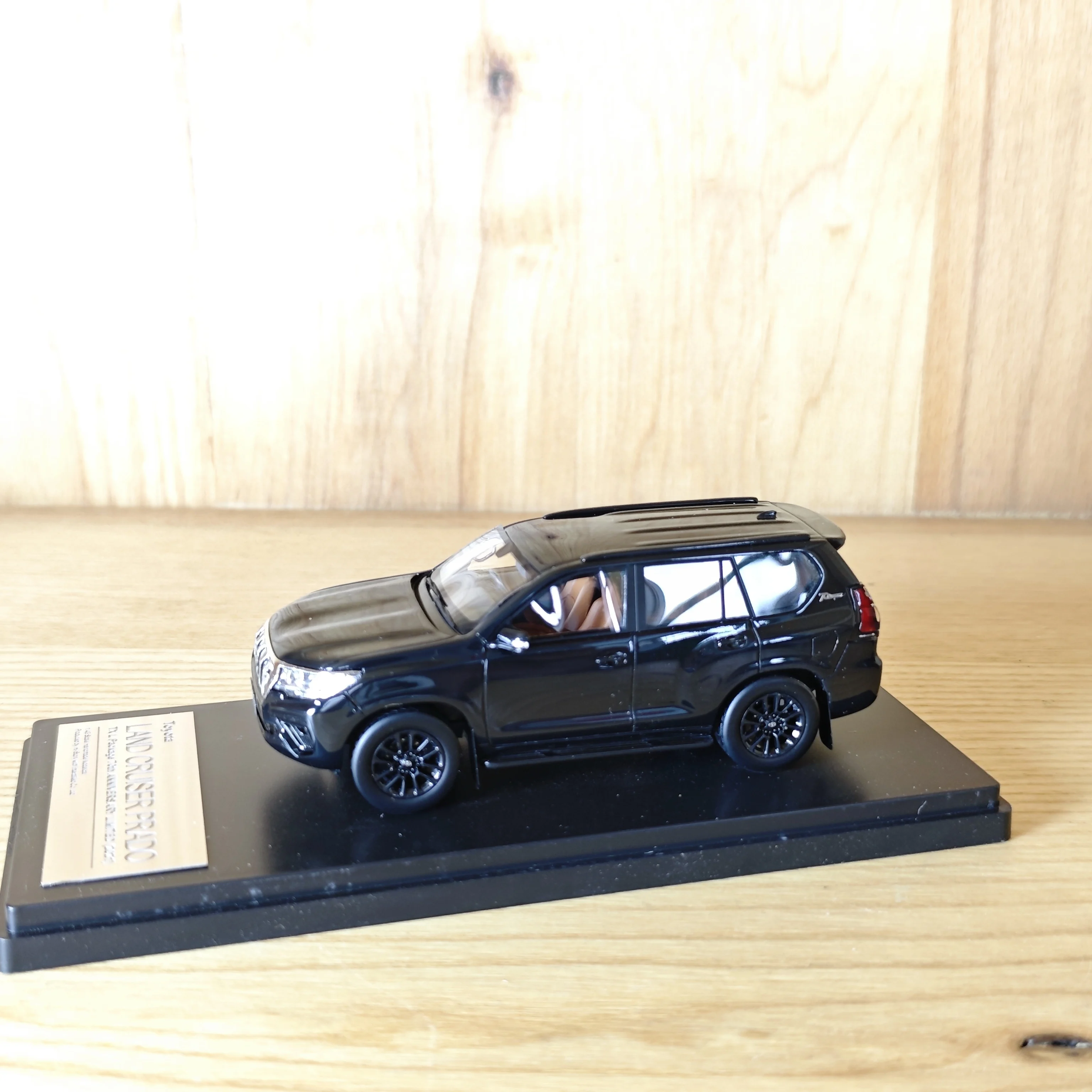1/30 Scale Black Resin Replica: 2021 Toyota Land Cruiser Prado – Static Display Model Car Hobby/Gift