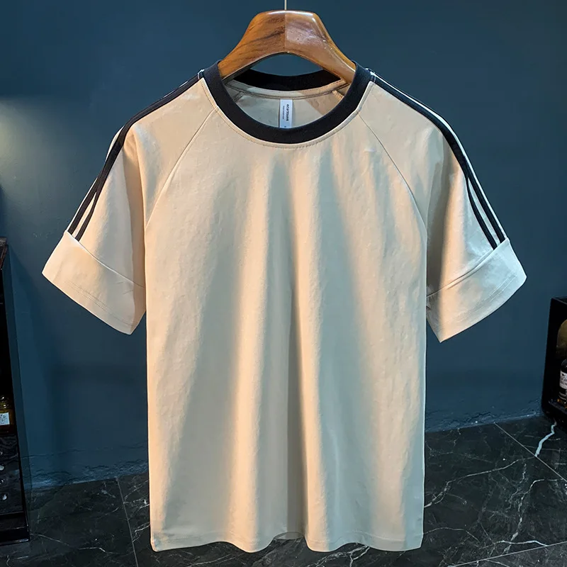 

Summer thin short sleeved T-shirt men's striped contrasting splicing sleeve round neck loose fashionable top