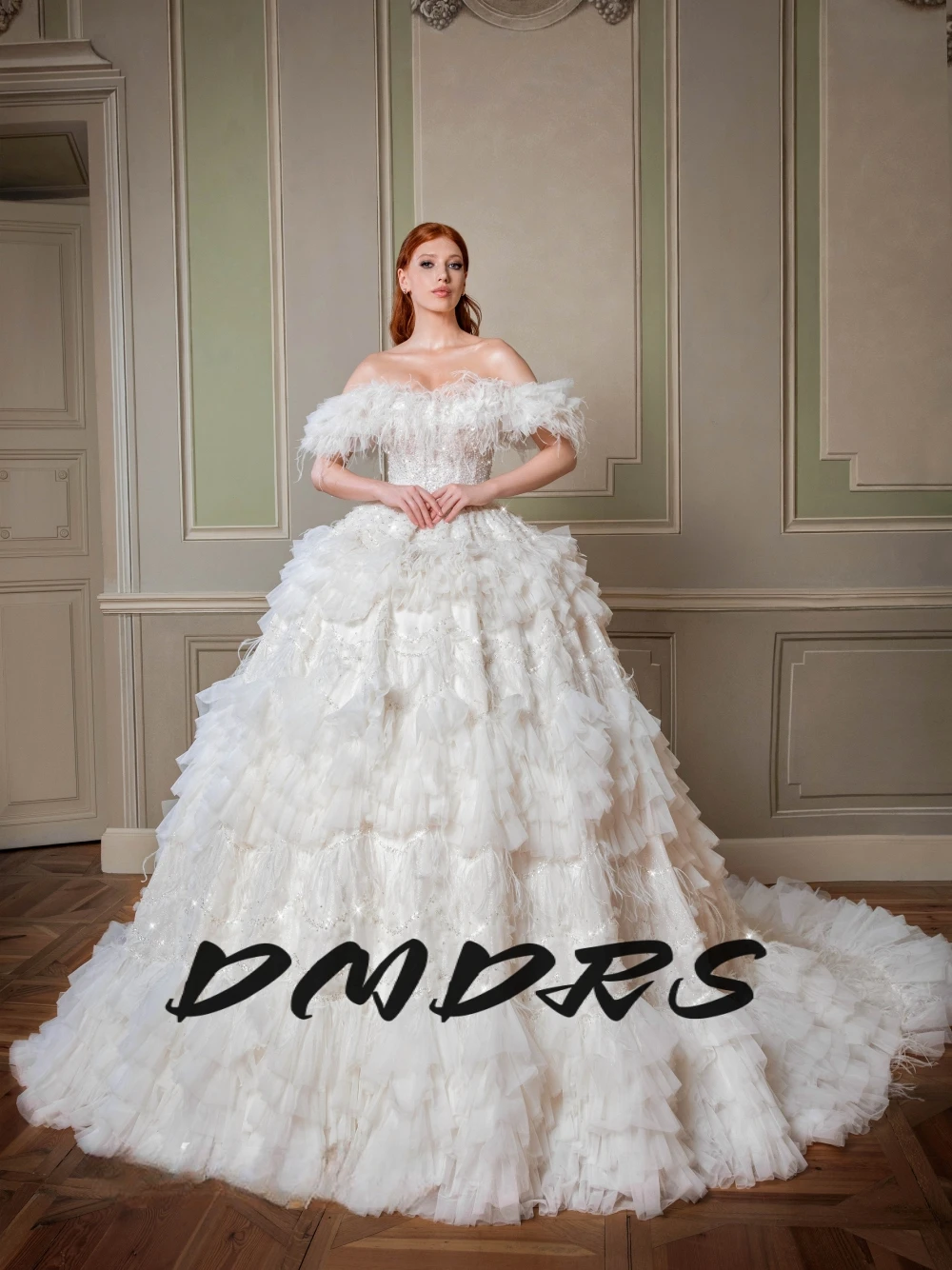 

Tiered Ruched Ball Gown For Women Romantic Newest Wedding Dress Opulent Feathers Off-the-shoulder Sparkling Long Bride Wear