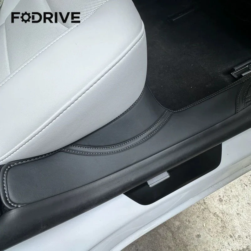 Für Tesla Model 3 Highland 2024 Napa-Leder Einstiegsleistenschutz-Set Türschwellenschutz-Kit Einstiegsleisten-Matte