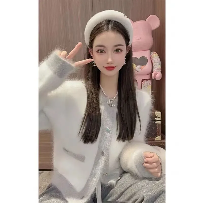 

Женская одежда, весенне-осенний модный повседневный вязаный водонепроницаемый норковый женский мягкий свитер на пуговицах, топы