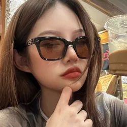Korean Style Women Sunglasses Square Shape UV400 Protection Men Women Sun Glass Fashion Trendy Girls Sunglasses