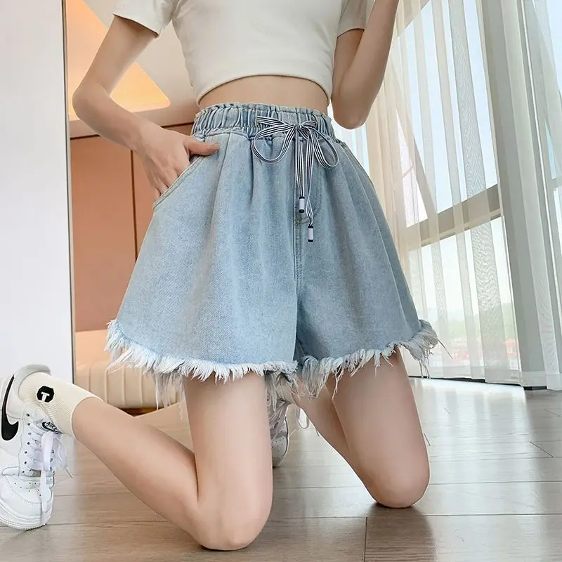 2024 Frühjahr/Sommer koreanische Ausgabe neue große Denim dünne A-Linie breites Bein breites elastisches High Taille Damen Casual Shorts