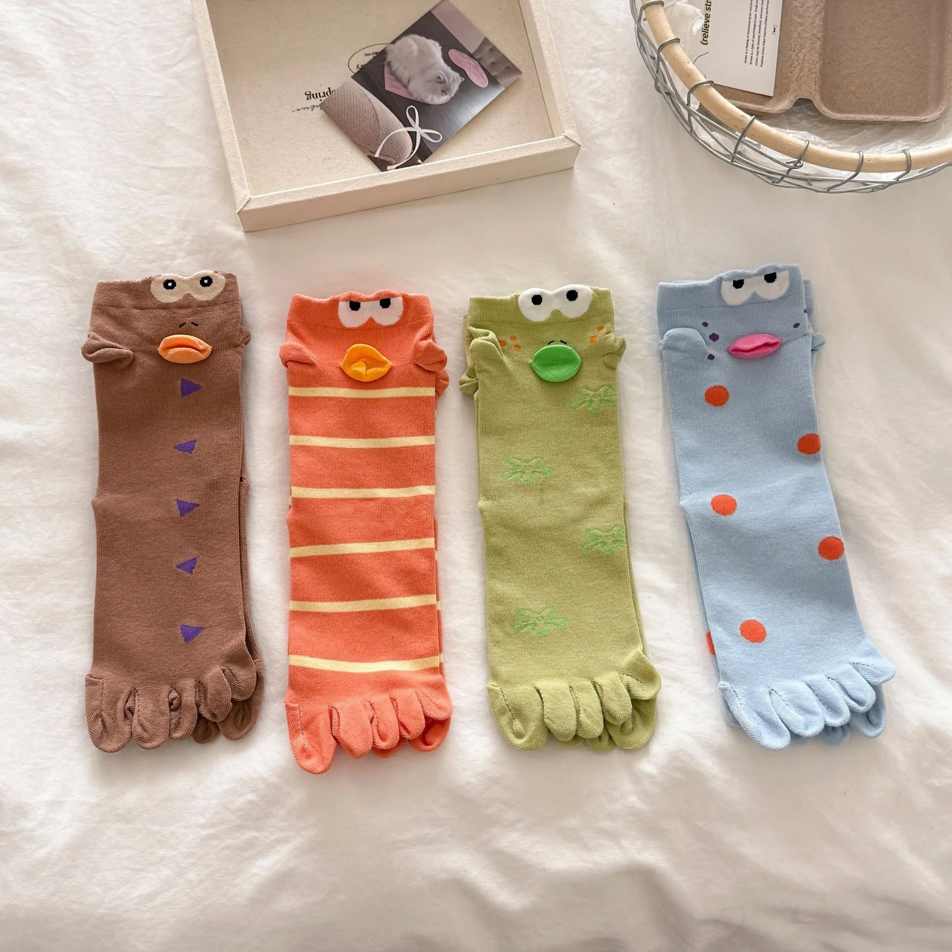 1 Pair Women's Winter Bikini Bottom Clownfish Five Finger Crew Socks,Ugly Cute 3D Cartoon Separate Toe Socks,Cozy Sleeping Socks