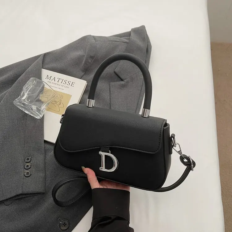 

This Year's Popular Portable Small Square Bag Women's Bag Winter New Fashion Shoulder Bag Commuter Messenger Bag
